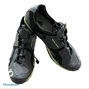 Pearl Izumi spin cycling shoes